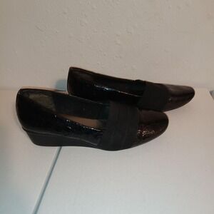 Sbicca Shoes Womens Size 10W Black Macho Wedge Slip On Croc Embossed Comfort